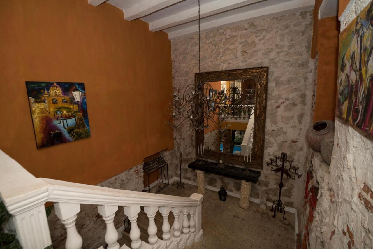 Luxurious Casa Santo Domingo By Nomad Guru * Cartagena